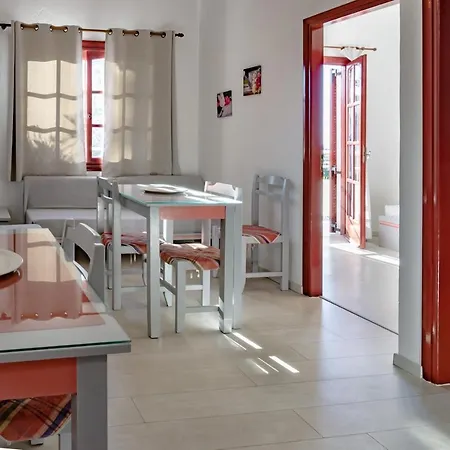 Apartment Agii Apostoli