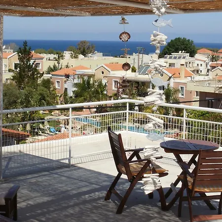 Apartment Agii Apostoli