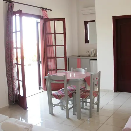 Appartement Agii Apostoli *